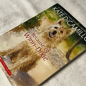 Because of Winn-Dixie by Kate DiCamillo